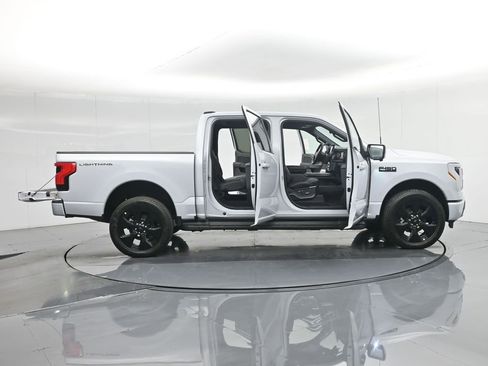 New 2025 Ford F150 Lightning Platinum w/ Dark Elements Package image 4