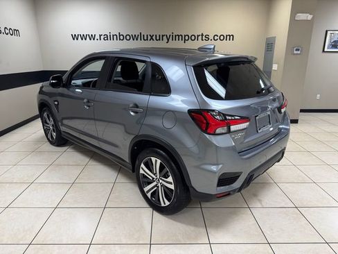 Used 2025 Mitsubishi Outlander Sport ES AWD/4WD image 4