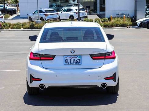 Used 2019 BMW 330i Sedan w/ Convenience Package RWD image 5