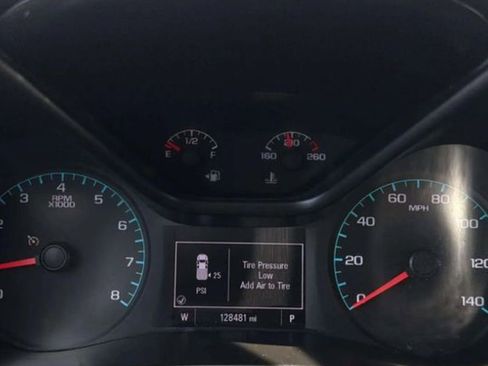Used 2022 Chevrolet Colorado LT w/ Fleet Safety Package RWD image 9