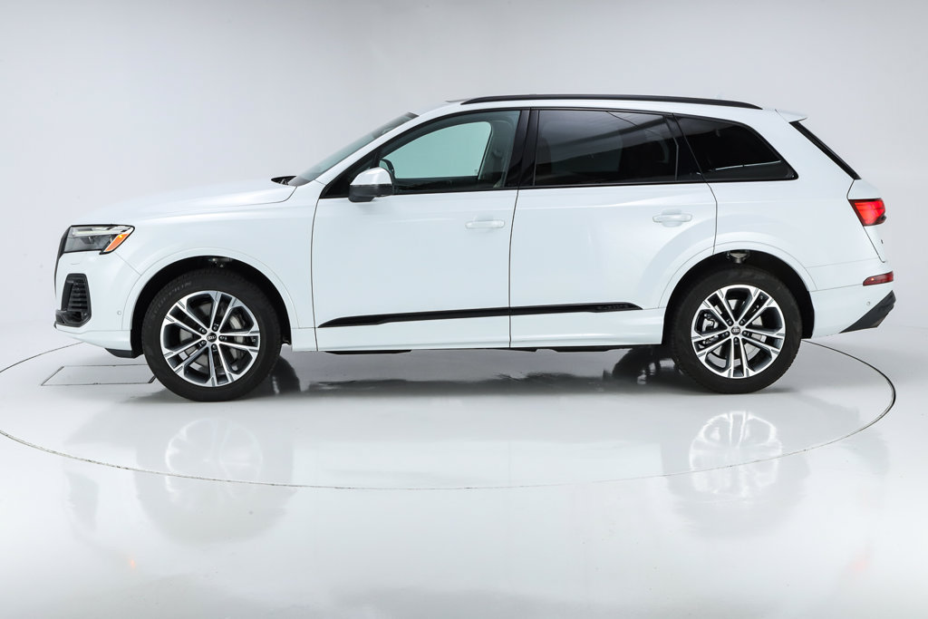Used 2026 Audi Q7 3.0T Premium AWD/4WD image 47