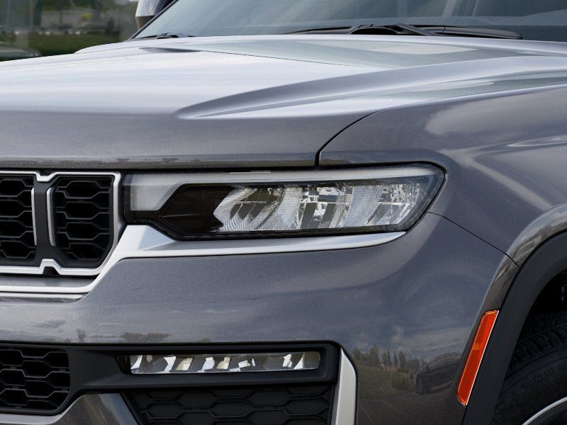 New 2026 Jeep Grand Cherokee Limited AWD/4WD image 36