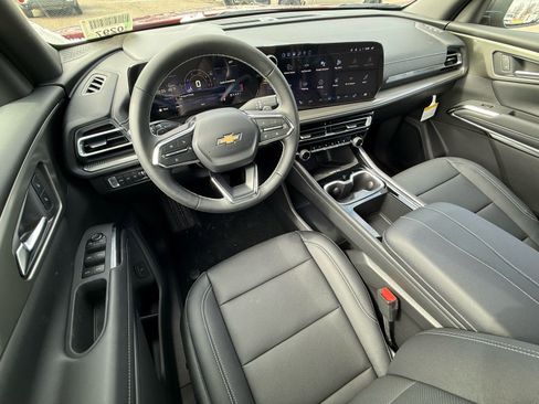 New 2026 Chevrolet Traverse LT image 17