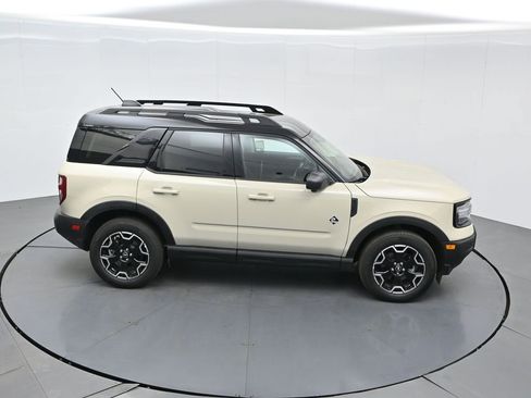 Used 2025 Ford Bronco Sport Outer Banks w/ Outer Banks Tech Package+ image 57