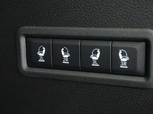 New 2026 Jeep Grand Wagoneer Limited AWD/4WD image 19