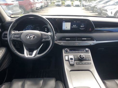 Used 2021 Hyundai Palisade Limited image 10