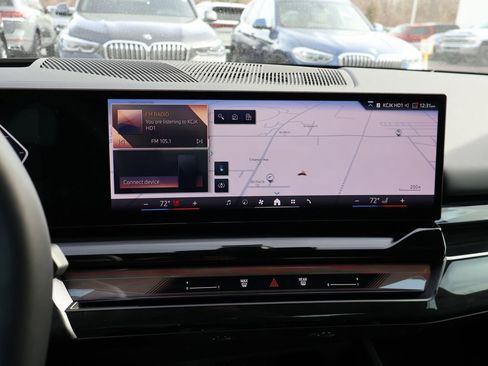 Certified 2025 BMW i5 xDrive40 w/ Premium Package image 26