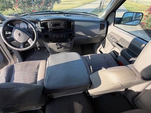 Used 2008 Dodge Ram 2500 Truck ST image 9