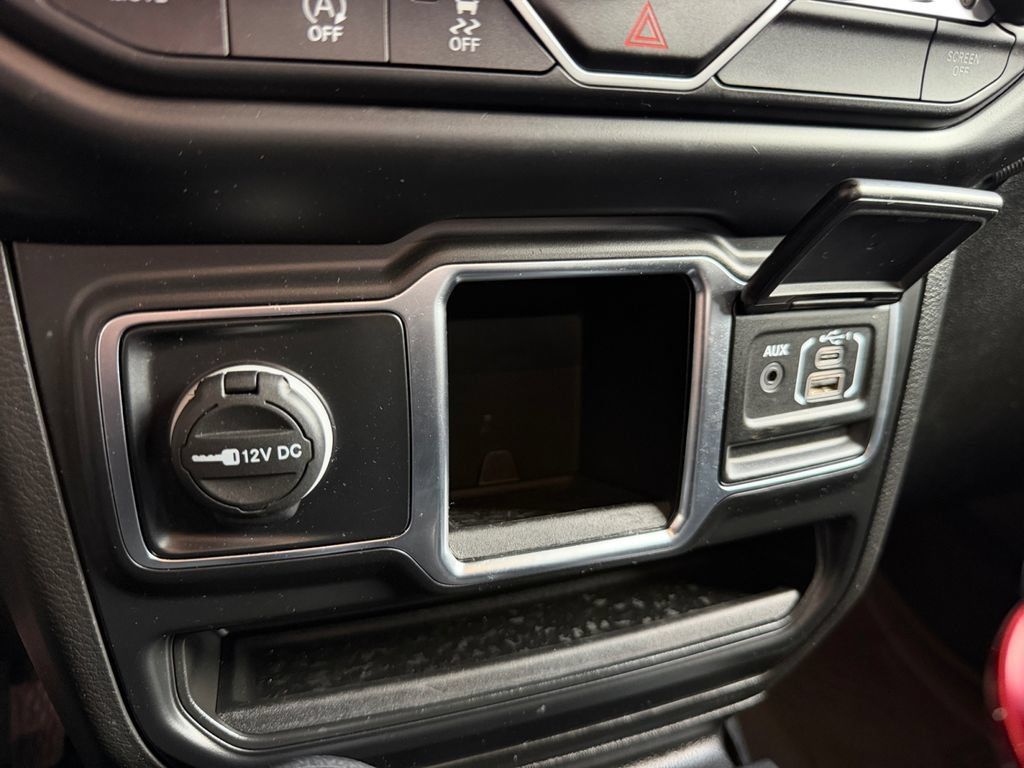 Used 2022 Jeep Gladiator Sport AWD/4WD image 21