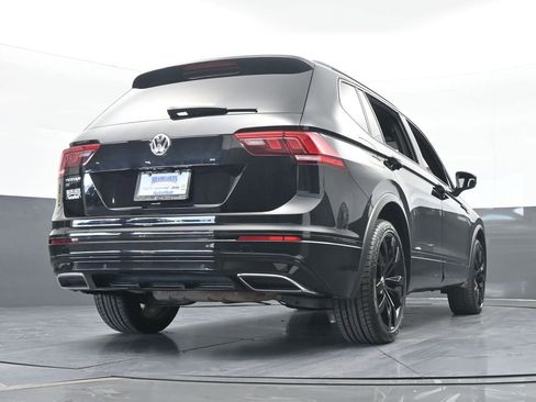 Used 2021 Volkswagen Tiguan SE R-Line image 60