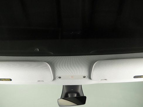 Used 2026 Tesla Model Y Long Range RWD image 65
