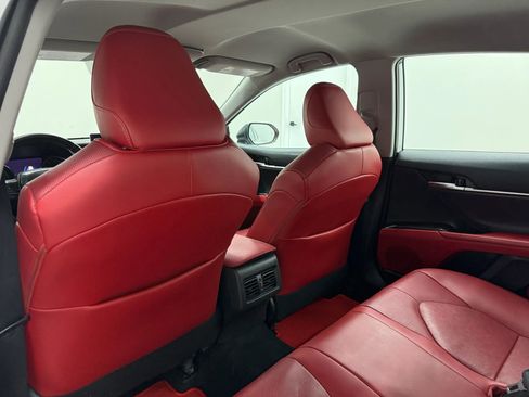 Used 2021 Toyota Camry XSE w/ Navigation Upgrade Package image 13