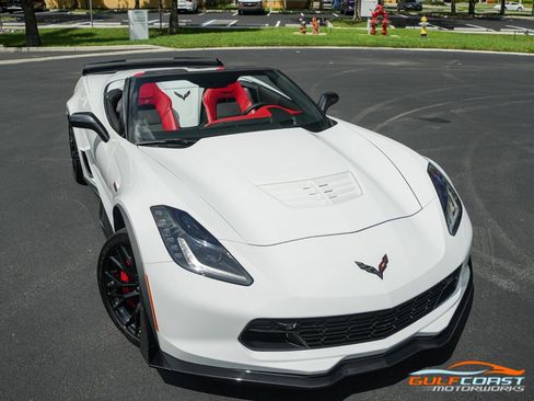 Used 2016 Chevrolet Corvette Z06 w/ 3LZ Preferred Equipment Group RWD image 76