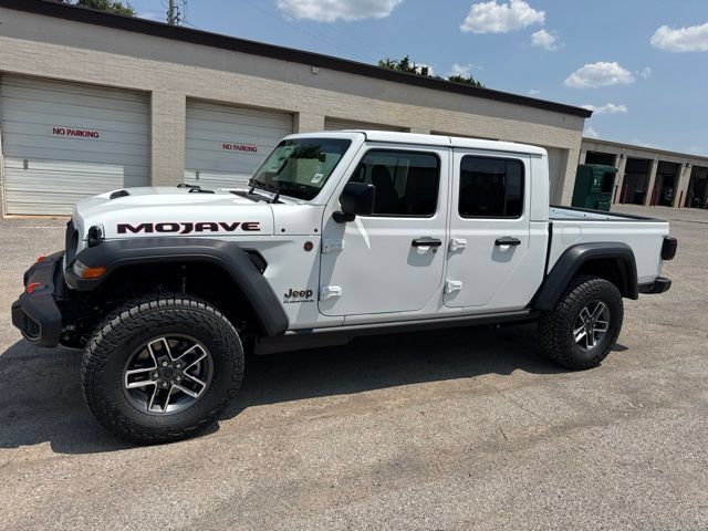 New 2026 Jeep Gladiator Mojave w/ Technology Group AWD/4WD image 3