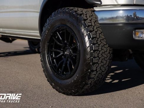 Used 2004 Toyota Tacoma 4x4 Xtracab V6 image 7