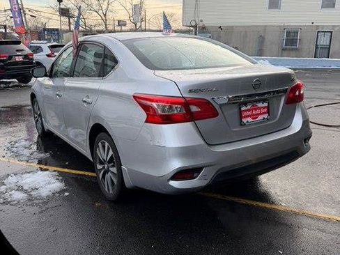 Used 2016 Nissan Sentra SL image 4
