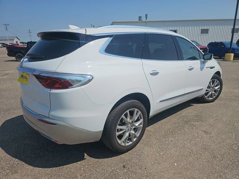 Used 2024 Buick Enclave Essence w/ Experience Buick Package AWD/4WD image 5