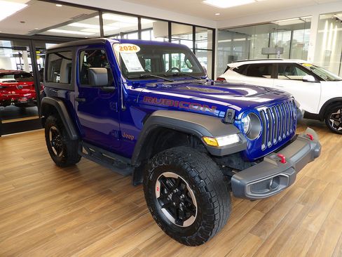 Used 2020 Jeep Wrangler Rubicon w/ Cold Weather Group AWD/4WD image 3