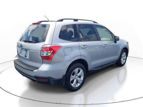 Used 2015 Subaru Forester 2.5i Premium w/ All-Weather Package AWD/4WD image 6