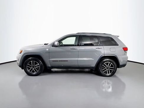 Used 2021 Jeep Grand Cherokee Trailhawk w/ Trailhawk Luxury Group AWD/4WD image 9