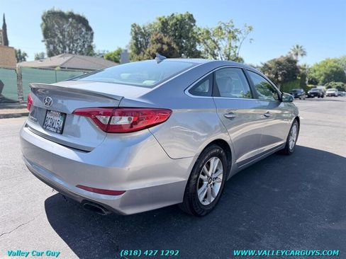 Used 2016 Hyundai Sonata SE FWD image 4