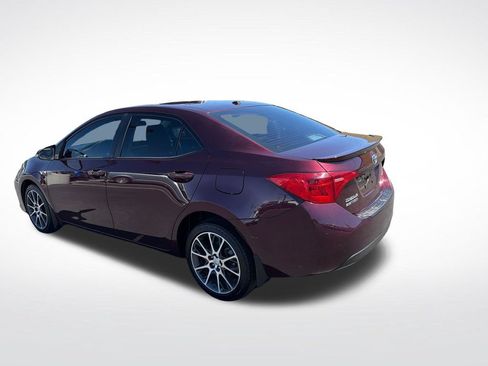 Used 2017 Toyota Corolla SE 50th Anniversary FWD image 3