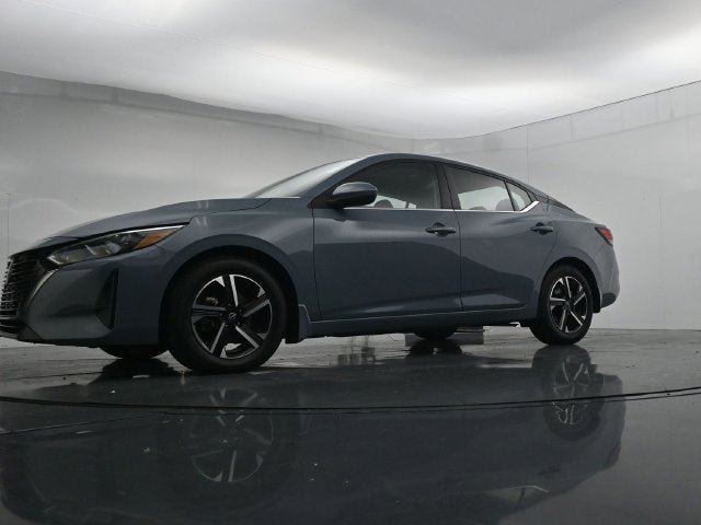 Used 2025 Nissan Sentra SV FWD image 37