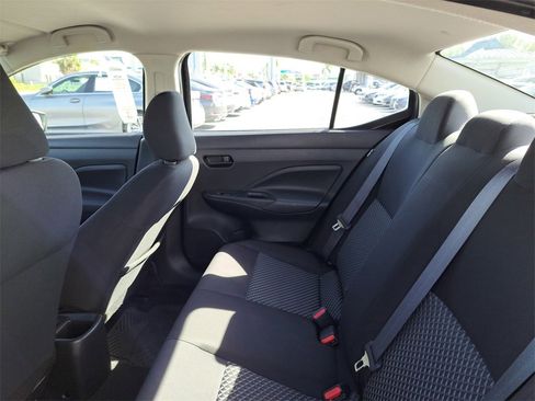 Used 2021 Nissan Versa S image 6