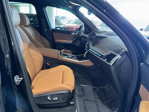 New 2026 BMW X5 xDrive50e w/ M Sport Package image 9