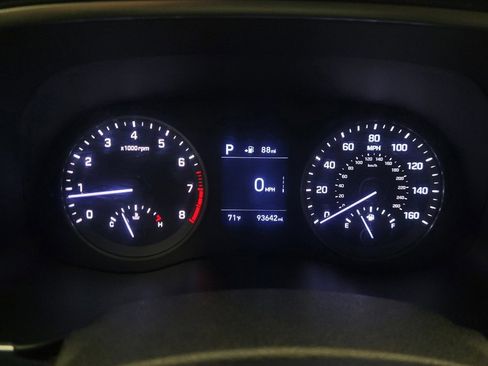 Used 2019 Hyundai Tucson Value AWD/4WD image 23