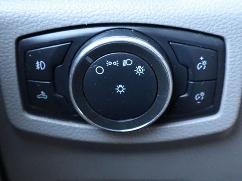 Used 2021 Ford F350 XLT w/ XLT Value Package image 28