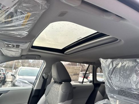 New 2025 Toyota RAV4 XLE image 18