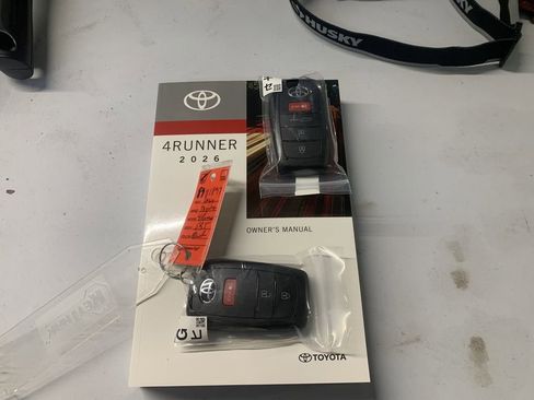 New 2026 Toyota 4Runner Platinum image 9