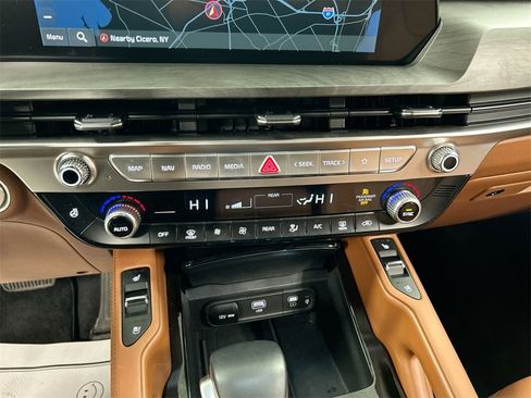 Certified 2024 Kia Telluride EX X-Line image 17