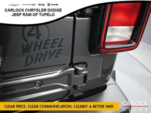 Used 2025 Jeep Wrangler Sport image 34