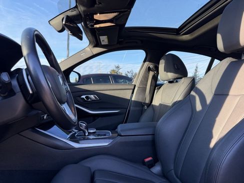 Used 2019 BMW 330i xDrive Sedan w/ Convenience Package image 10