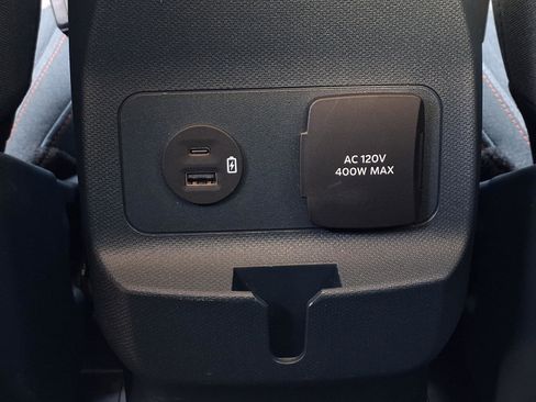 Used 2024 Ford Maverick XLT w/ XLT Luxury Package image 10