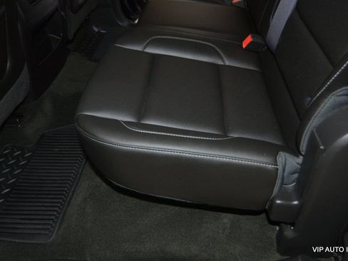 Used 2015 Chevrolet Silverado 1500 LTZ Z71 w/ LTZ Plus Package AWD/4WD image 27