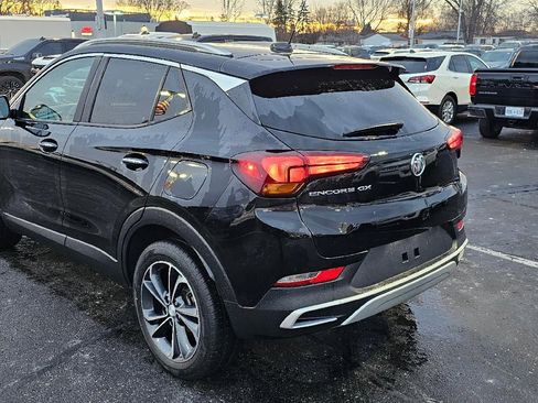 Used 2023 Buick Encore GX Select image 5