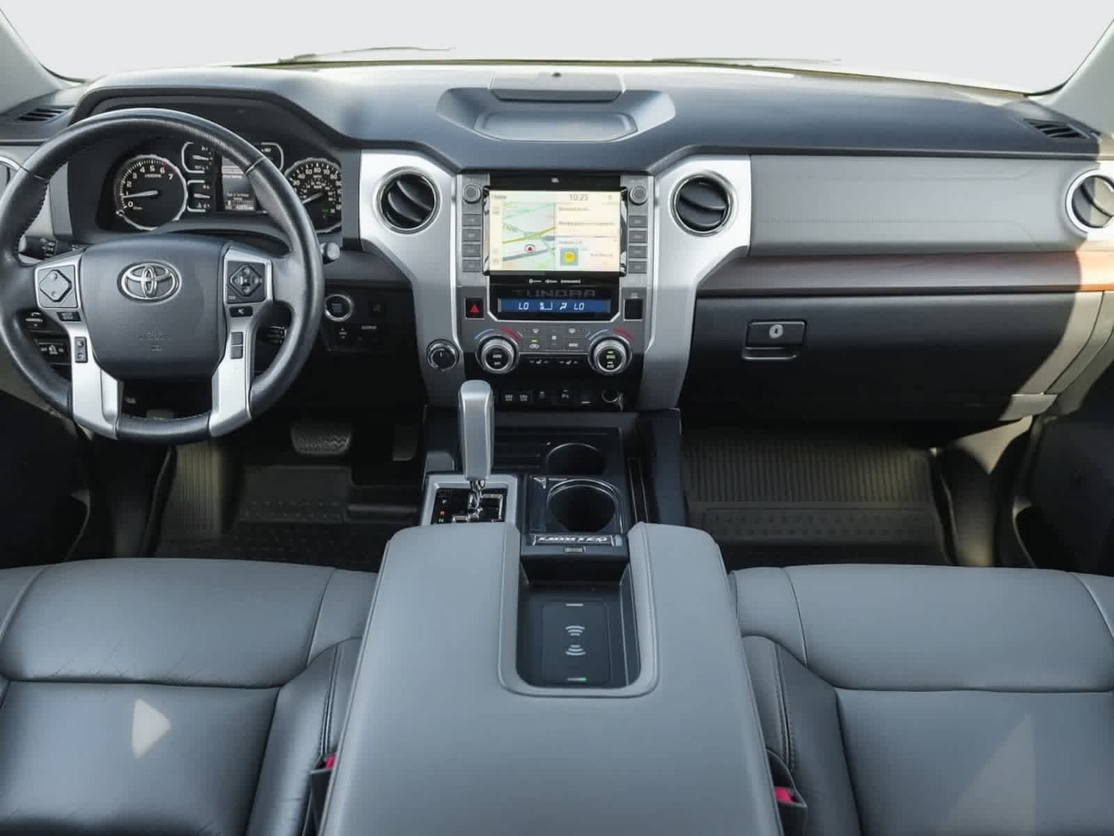Used 2020 Toyota Tundra Limited w/ Limited Premium Package AWD/4WD image 15