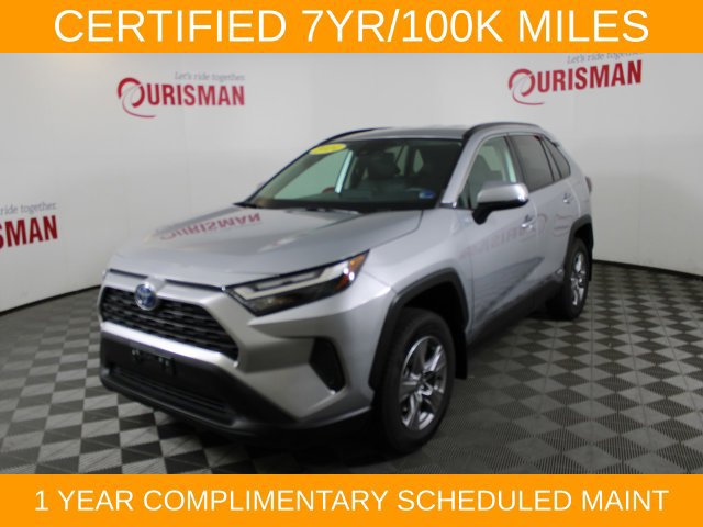 Used 2024 Toyota RAV4 XLE AWD/4WD image 1