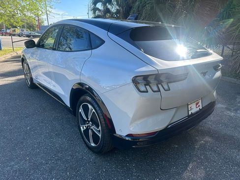 Used 2023 Ford Mustang Mach-E Premium image 9