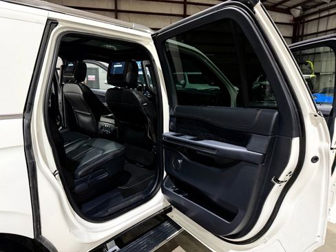 Used 2022 Ford Expedition Max Platinum AWD/4WD image 21