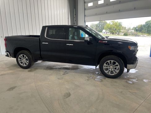 New 2026 Chevrolet Silverado 1500 LTZ w/ LTZ Premium Package image 11