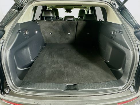 Used 2025 MAZDA CX-50 AWD 2.5 S w/ Premium Package image 30