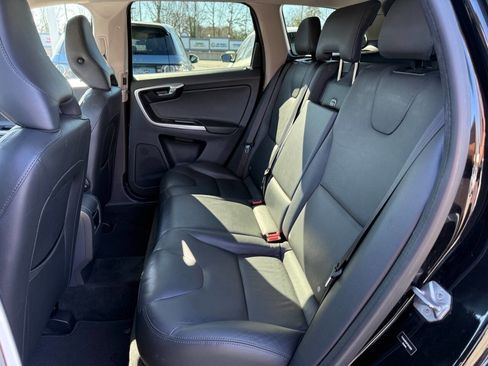 Used 2015 Volvo XC60 3.2 Premier Plus image 10