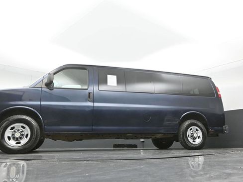 Used 2014 Chevrolet Express 3500 LT w/ LT Preferred Equipment Group RWD image 35
