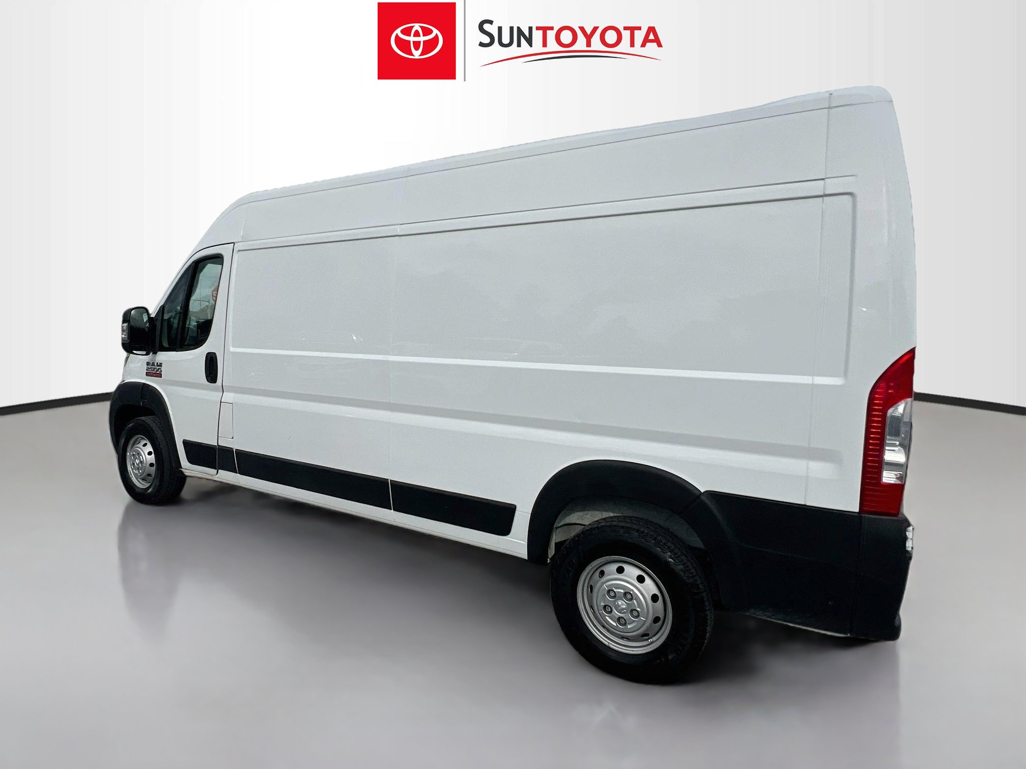 Used 2022 RAM ProMaster 2500 FWD image 6