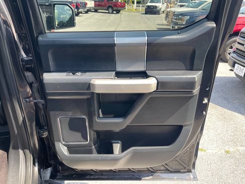 Used 2015 Ford F150 Lariat AWD/4WD image 32