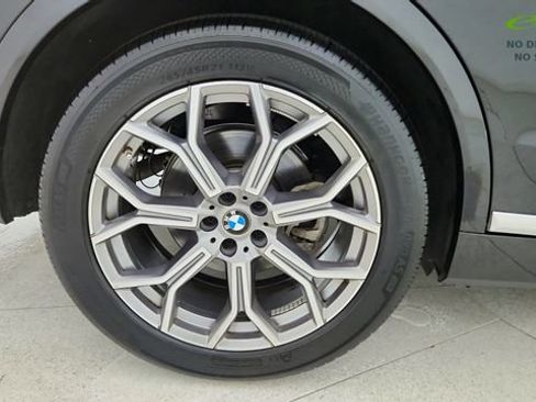 Used 2025 BMW X7 xDrive40i w/ Premium Package AWD/4WD image 68